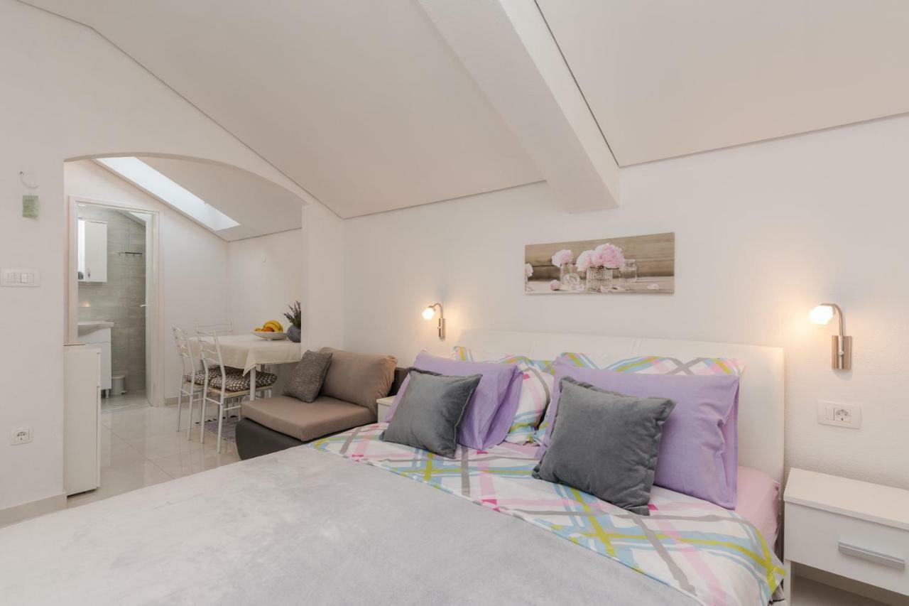 Villa Flora Maris Apartments Privlaka  Habitación foto